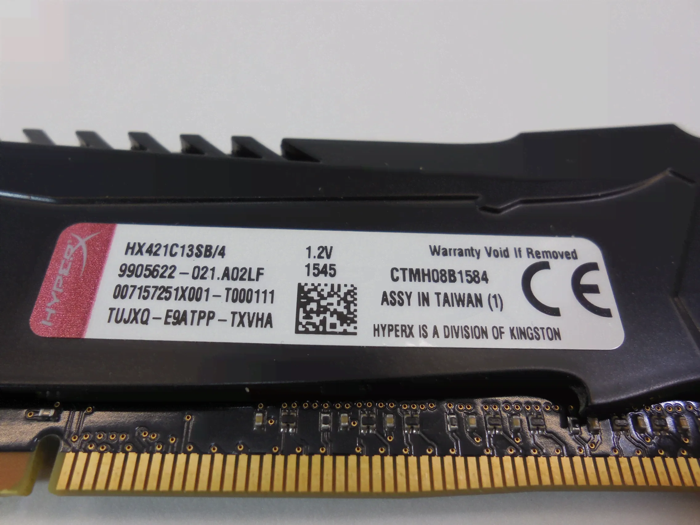 Модуль памяти DDR4 4Gb Kingston HyperX Savage-3
