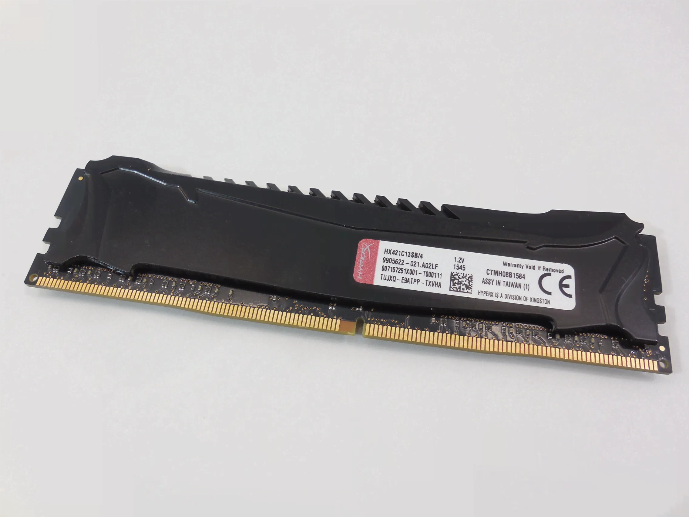 Модуль памяти DDR4 4Gb Kingston HyperX Savage-2